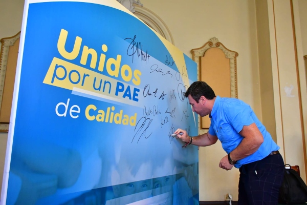 Apoyo al agro: clave en el PAE de Caldas