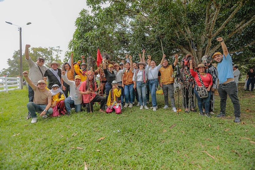 Formalizan más de 8100 hectáreas en el Meta